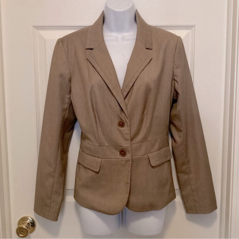 212 Collection Taupe Waistband Jacket Size 10. Excellent Pre-owned Condition